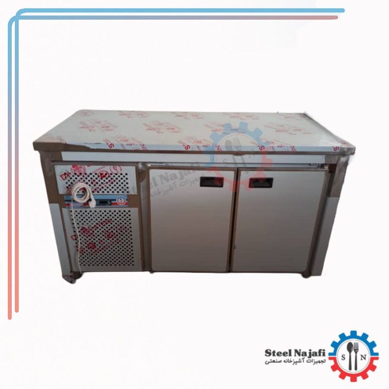 یخچال میزکاری 150